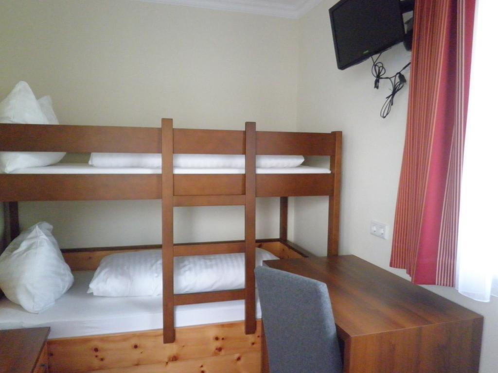 Hotel Erlebniswelt Stocker Шладминг Стая снимка