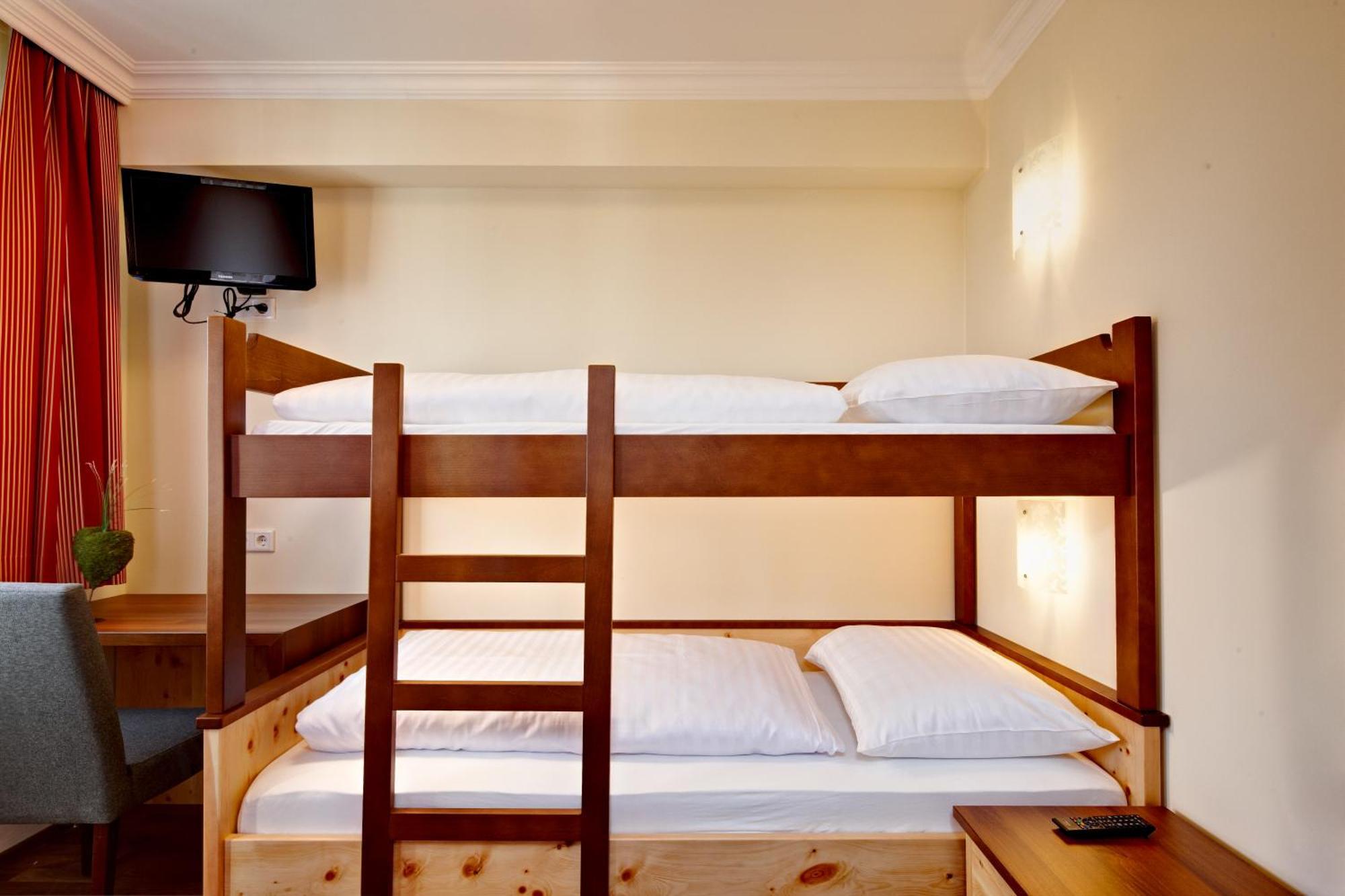 Hotel Erlebniswelt Stocker Шладминг Екстериор снимка